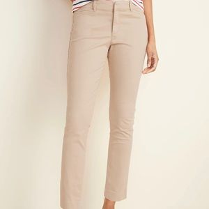 Old Navy Khaki Pixie Pants size 16 regular